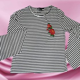 Pull-Couleur Noire et Blanche-Marque PRIMARK-Qualité Coton-Pour Femme-Taille 40-Style Simple-Ref:DEC202113024