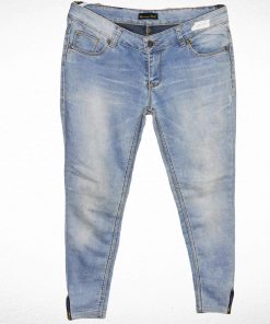 Trois-Quart En Jean-Couleur Bleue-Marque MASSIMO DUTTI-Qualité 100%Coton-Pour Femme-Taille 32-Style Moderne-Ref:000027
