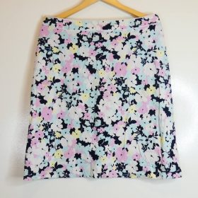 Jupe-Couleur Fleurie-Marque NEW LOOK-Qualité 100%Coton-Pour Femme-Taille 42-Style Été-Ref:1060733